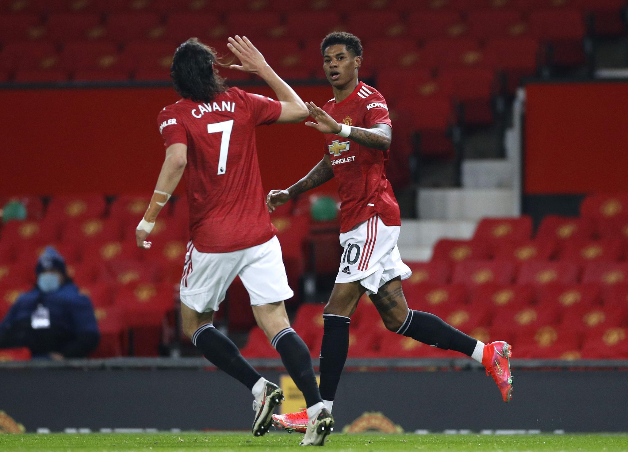 也打击了球 也打击了球